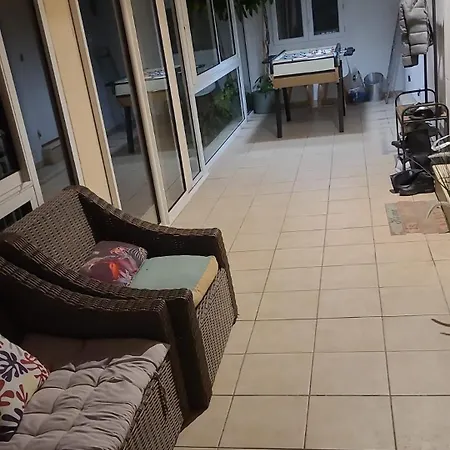 Maison Individuelle 90m2 Avec Veranda Et Piscine Prázdninový dům
