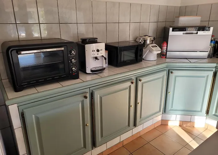 Maison Individuelle 90m2 Avec Veranda Et Piscine ロックモール